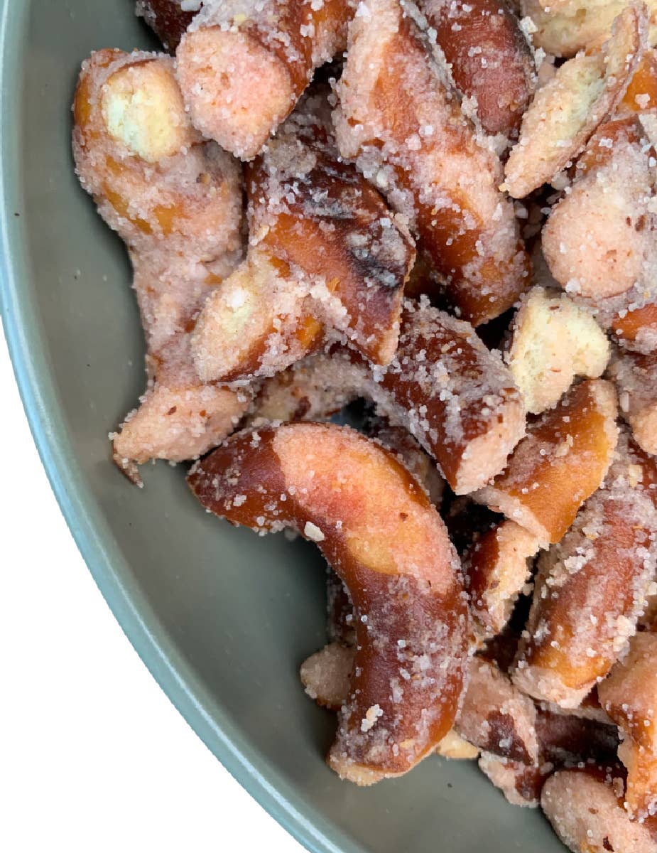 Berries + Cream Sourdough Pretzel Bites Snack | Case of Six