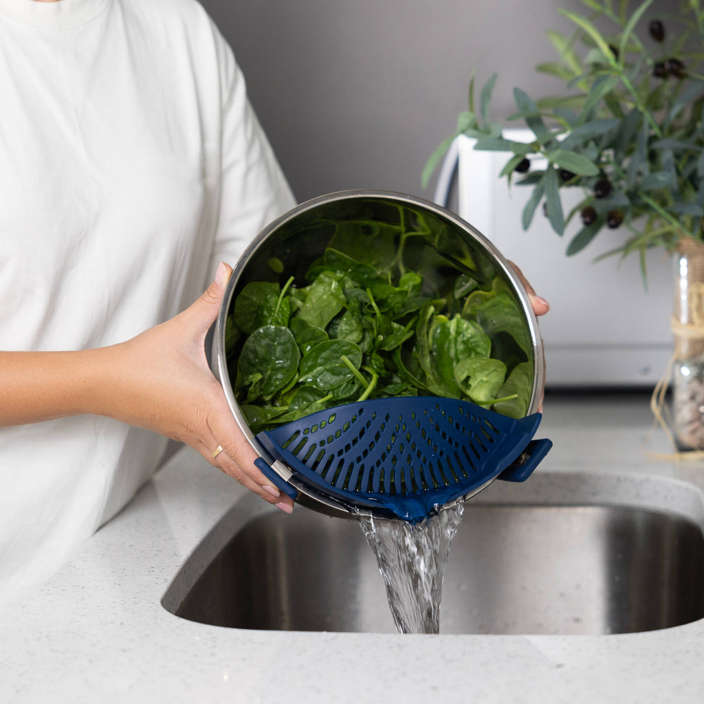 Fox Run Silicone Clip On Pot Strainer, 9” x 3.8” x 2.4”