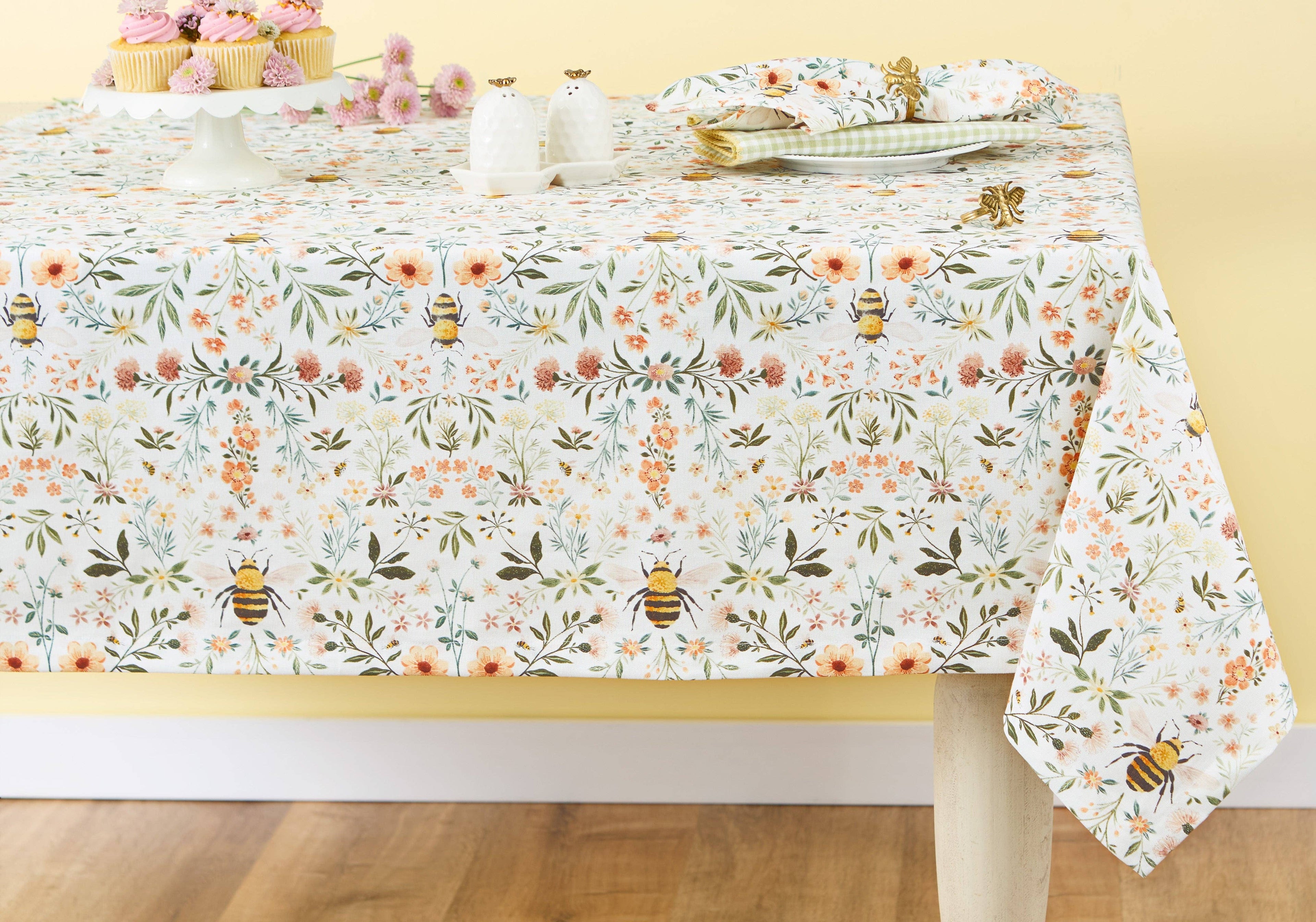 Bee Hive Salt & Pepper Set