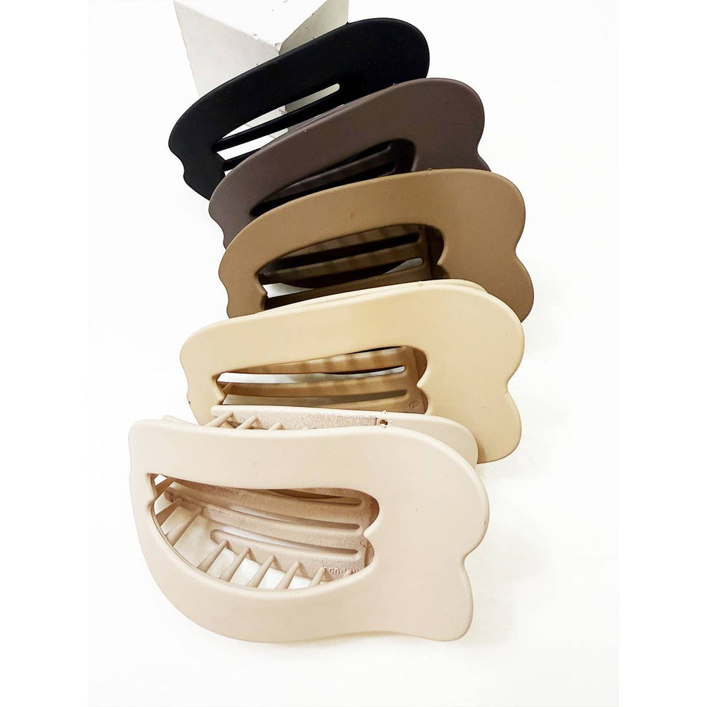 Neutral Tones of Flat Hair Claw