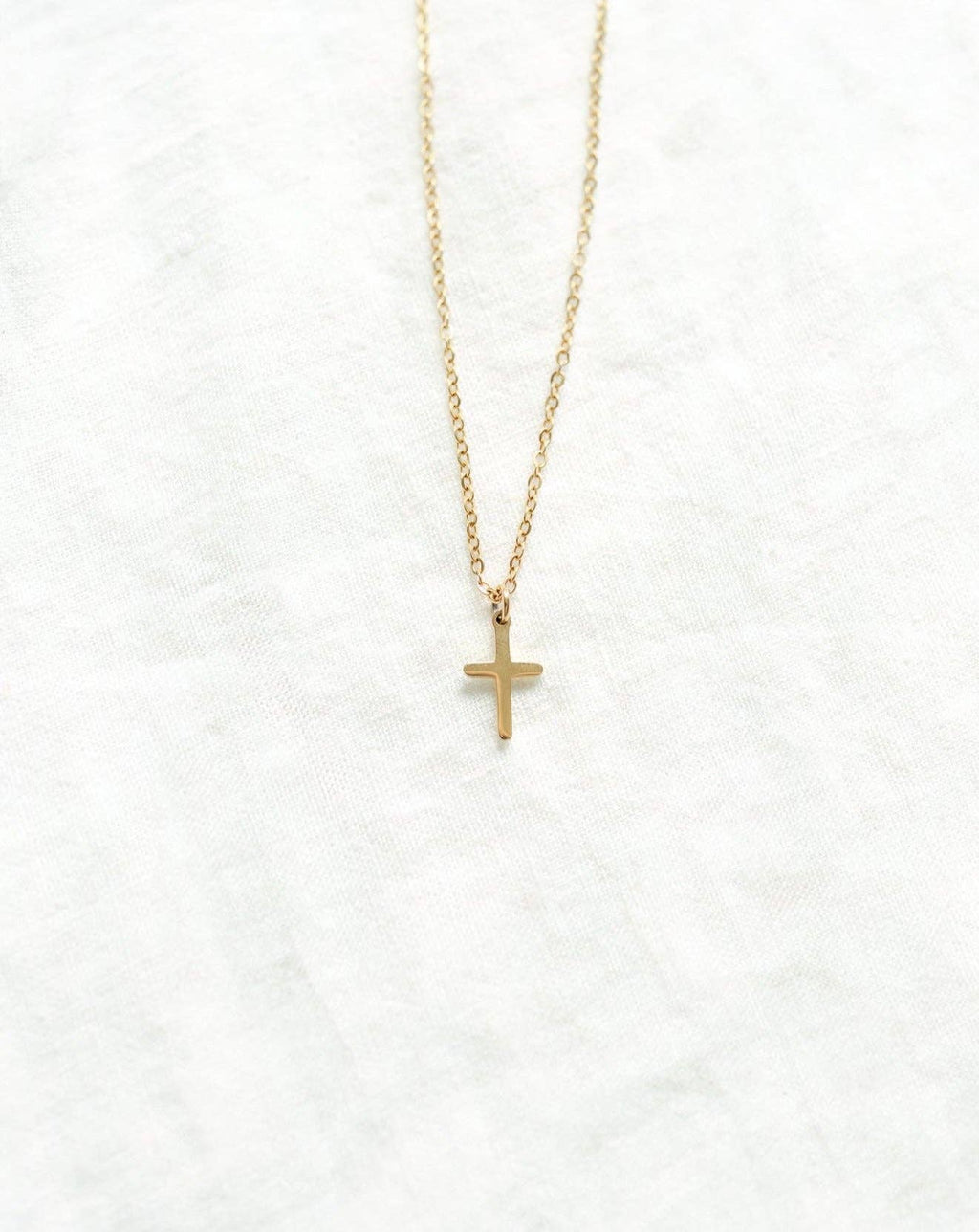 Necklace: 18kt Gold Cross