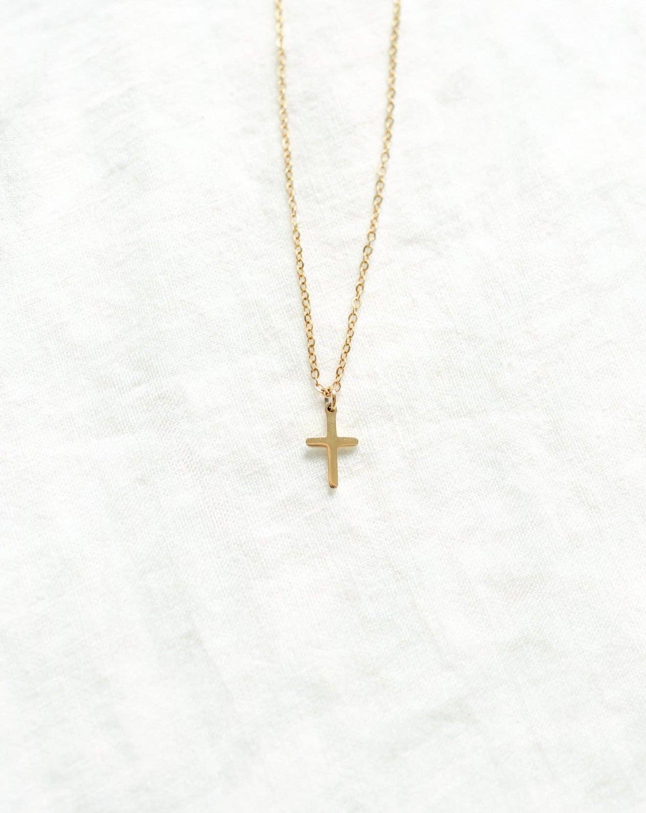Necklace: 18kt Gold Cross