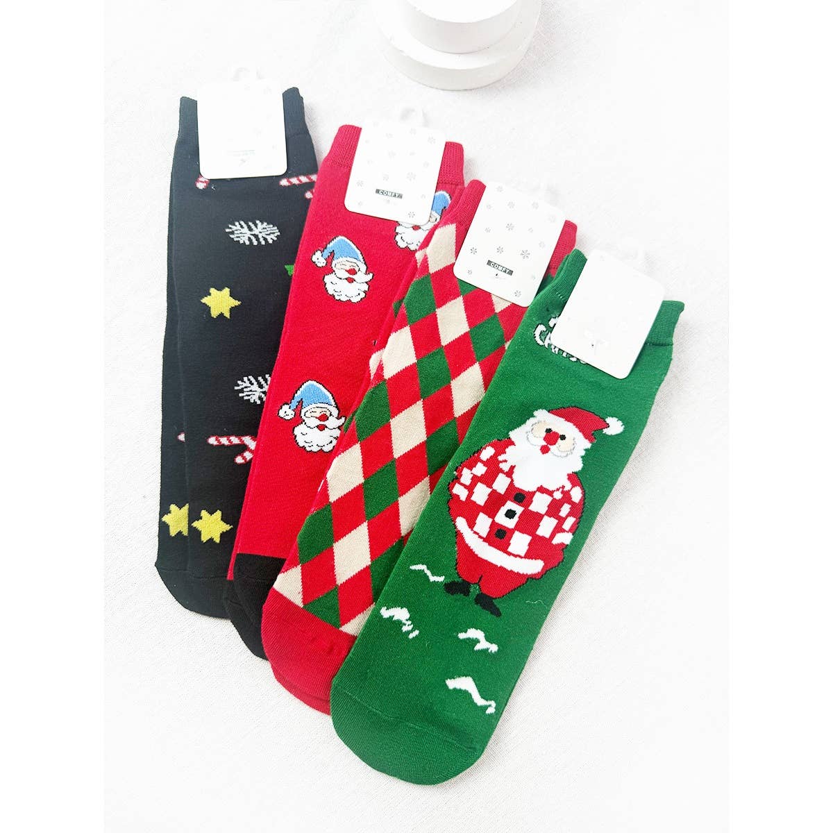 4 Kinds Assorted Christmas Theme Socks